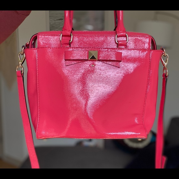 Kate Spade Strawberry Patent Leather Beacon Court Jeanne Satchel Bag - Picture 2 of 8